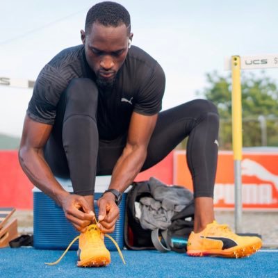 -Pro athlete @pumaperformance -World Silver medalist -Olympic Gold and Bronze medalist -110m hurdles 🚧🚧 -Brand Ambassador 💪🏾 Success is what you make it