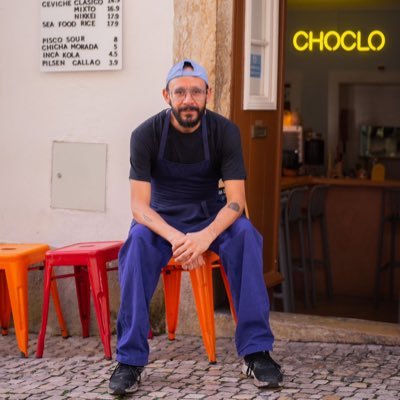 Sous Chef en el mejor restaurante peruano de Lisboa. Escribidor. Caminante. Futbolista frustrado. Selector. Colombo-Venezolano muy Peruano.