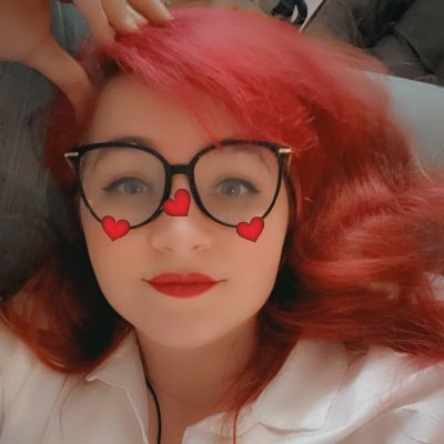 liz_ruffalo's profile picture. • 09/21/19 • • She/Her • • Full of rage and optimism • • Teaches kids about old dead people for a living •