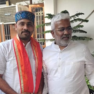 tiwariashe27063's profile picture. 