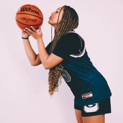 5’11 2026 SF/SG 🌎Greensboro, NC / 📚GPA: 4.00 | Grimsley High | 🏀 #15 FBC Carolina Elite Phoenix VA | Insta: @aghoops2026 | NCAA ID: 2106223254