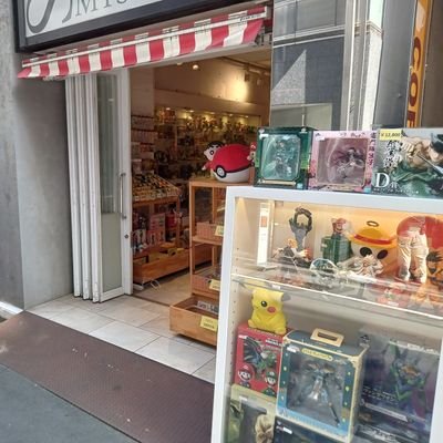 ginza figure shop opened
我们在东京银座经营一家手办店