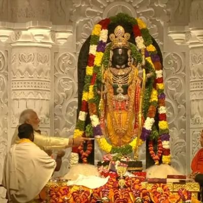 सनातन और हिंदू धर्म के साथ मैं हमेशा था हूं रहूंगा !अगर कोई साथ दे या ना दे वरना अकेला ही काफी हूं।