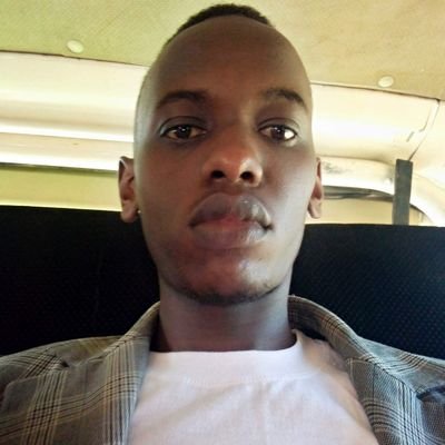 KelvinSavali's profile picture. Simple