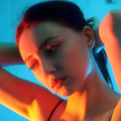 Sveta💫NFT artist and photographer 💫a happy feeling of connection with yourself and the world. https://t.co/Rcw2SRXV1s