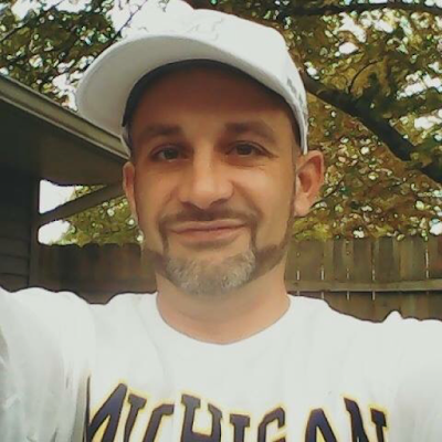 80's Baby. Father of 5. 
Hate Social Media, But It's Required I Guess.
Love Michigan Football. Bitcoin And Solana MAXI. 
My Endgame=Land And Self-Sufficiency.