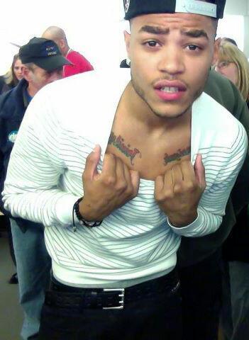 mont_carr's profile picture. #moneyteam #teamlightskin #team_dad