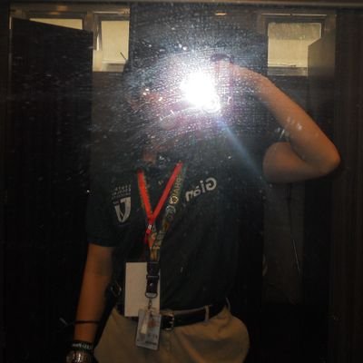 MiggyL2's profile picture. ....