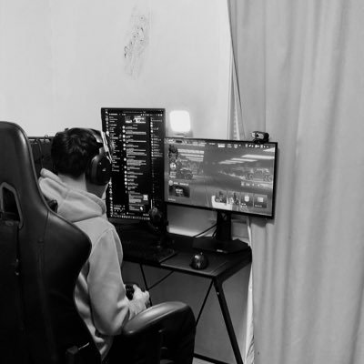 twitch: ayeitzerick_ 🔥 Content Creator for @remorsegaming_