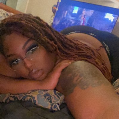 diamondasia93's profile picture. PRETTY SEXY THICK #BBW #TRANS #🦄🧚🏾‍♀️🤸🏽‍♂️ #NewOrleans4eva #BADDIE #TAURUS♉️ #FREESPIRT🤸🏽‍♂️ #PROJECTBABY Add me on snap @ princess_as93