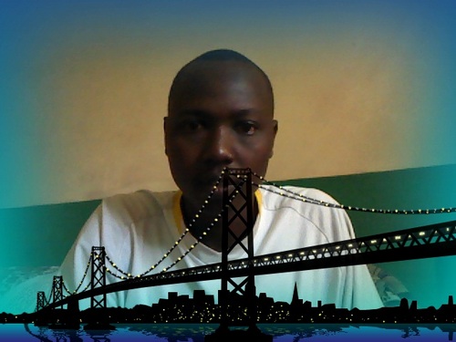 yakubukiprop's profile picture. 