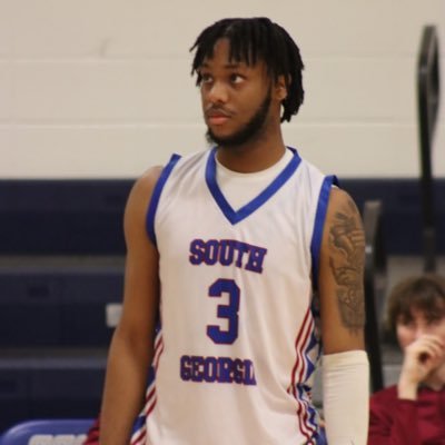 Thereallilvo's profile picture. old account got hacked🤦🏾‍♂️