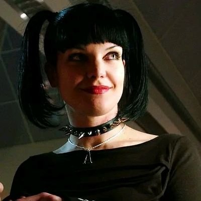 This is pauley perrette real X account I love y'all