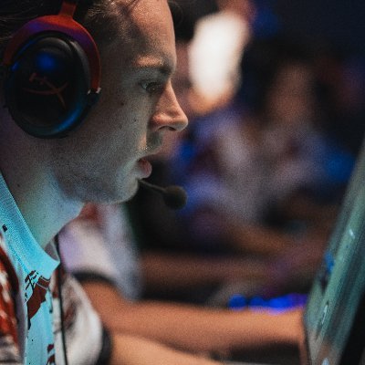 R6 player for? former @OUTBREAK_OFF
& @NewEdgeEsport ! Top 14 & 11 pro Louvard et top 8 HexagoneSix 🫡
