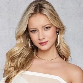 Mahmel_18's profile picture. Hi, daddy, welcome to my X ☺
I'm Mah Mel and I recently turned 18.
I'm Brazilian, from São Paulo. 🇧🇷