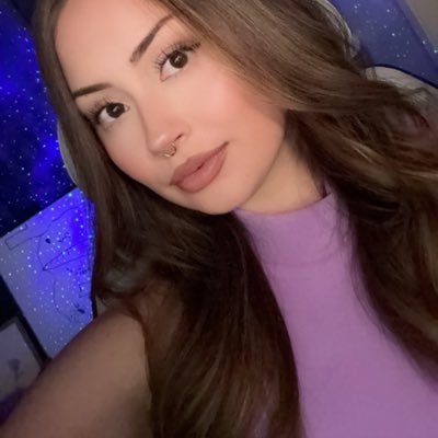 ✨Variety Streamer • SOCAL 🌴 • https://t.co/8mYByp1NGC • Rust/Val/Fort/CS2 • Business: kikikianastreams@gmail.com ✨