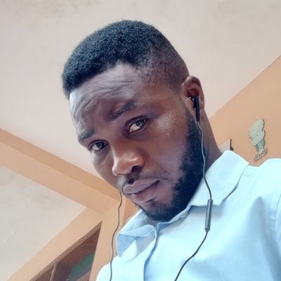 ClaudeXray's profile picture. 