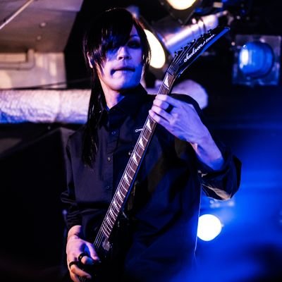 ⚓️👾🍑🥟🎪☃️😳🌙👁🍸⚖🏰🕛
Guitar→(@Mr_Suicide_jp) icon/header(@245_photo)