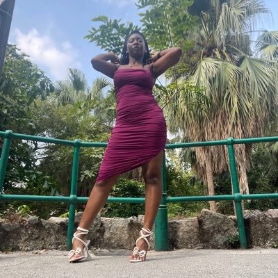🌸Sophisticated beauty🌸 💕25 💕 “I reject rejection”- B💜T💜S 💕Jan 18 💕~inna mi owna lane~