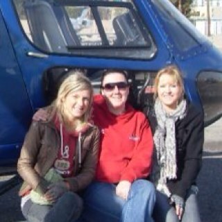 LauraGibson2009's profile picture. 