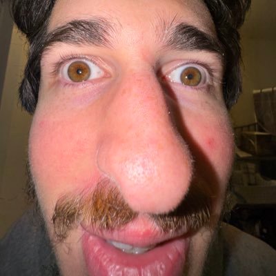 VarykTheStinky's profile picture. 