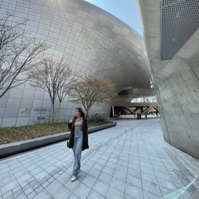 eeiyanah's profile picture. rediscovering every bit..