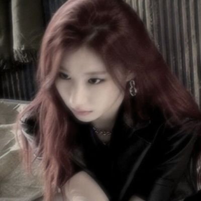 PSYCHOCHAE's profile picture. run while u have the chance kitten