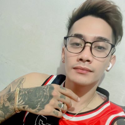 KentoRomero412's profile picture. 