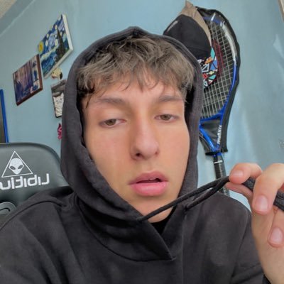 Sergiondz's profile picture. :/