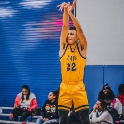 6’6 guard, Blake High school. 4.0 Gpa PSB Tampa 17u