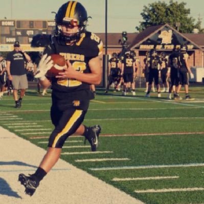 Norwestern lehigh high school: class of 2027: rb/cb/lb 5’4: 130 lbs 3.5 gpa// email: jesseyenser1@icloud.com phone #484-447-9358. https://t.co/PjdatjcGhJ