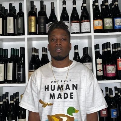 🇯🇲 I market & manage the work 📈 I literally do marketing for everybody. Ran @mymixtapez for 5 years Sales & Social Media Manager (2019-2024)