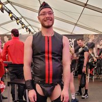 KinkyRed94 (@kinkyred_94) 's Twitter Profile