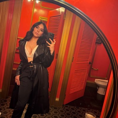 leoprincessaria's profile picture. 💰 App: $Ariakristenmood