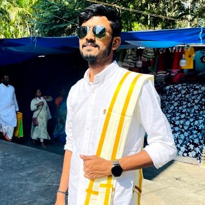 अखंड भारत का सपना है, अफगानिस्तान तक अपना है!🚩||Proud Hindu😎||@ABVPVoice|| Software Engineer @Persistent_Systems 🚩|| जय भवानी -जय शिवाजी||🚩