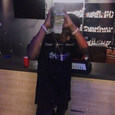 madoola1's profile picture. YoungMoney💔 #PNC4Life