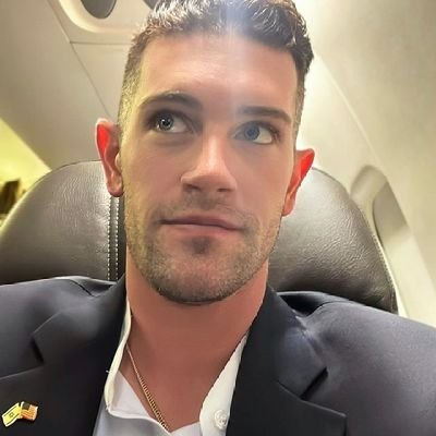 benbrown1338973's profile picture. im a very romantic person, people find me kind hearted, sensitive, sensual, sincere, intelligent, trustworthy, loyal, generous