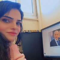 Riyana Taha (@riyanahtaha) Twitter profile photo