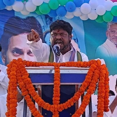 RaVi45075264051's profile picture. 