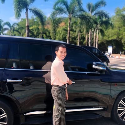 YanNyeinAungPB's profile picture. If you smile, The sun city.