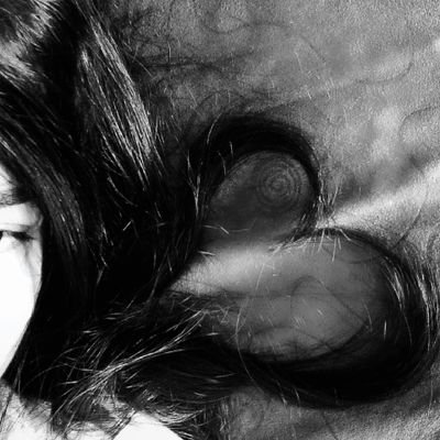 Laraai_'s profile picture. 🕸️
????