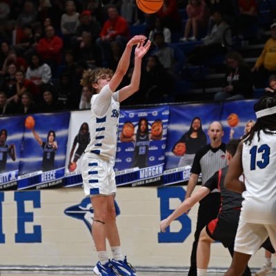 Guthrie Oklahoma/Class of 2027/6’4 165lb/Basketball Guard/Forward/3.8 GPA/🏀Team Griffen🏀/Instagram @smedley__3