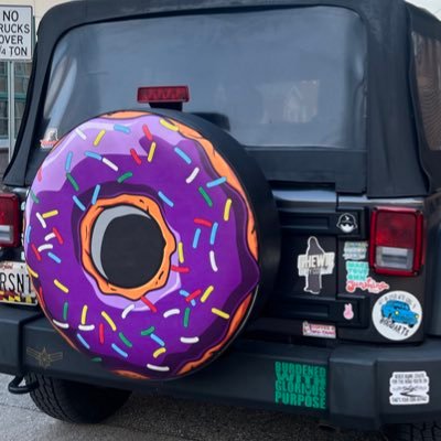 shorttrackalmon's profile picture. 