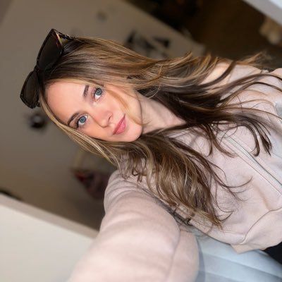 Jessicamarie722's profile picture. https://t.co/UBO3LRA7my