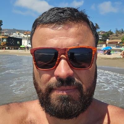 cgalleguillos's profile picture. 