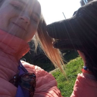 stanfieldchloe2's profile picture. Good