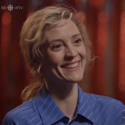 évelyne brochu no.1 fan girl for life