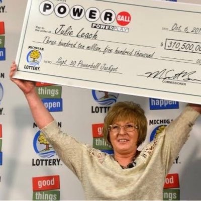 I’m Julie leach the Detroit Michigan. Am the powerball winner of $310,500,000 I’m giving out $100,000 to my first 3k followers to help need & poor Dm