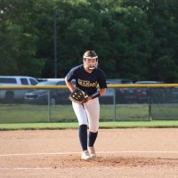 Kami Arnett (@kami_arnett) 's Twitter Profile Photo Kami Arnett (@kami_arnett) 's Twitter Profile Photo