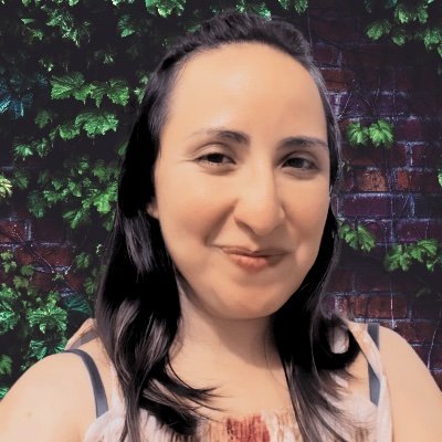 Rosario Martinez IG: rosariomwrites Profile